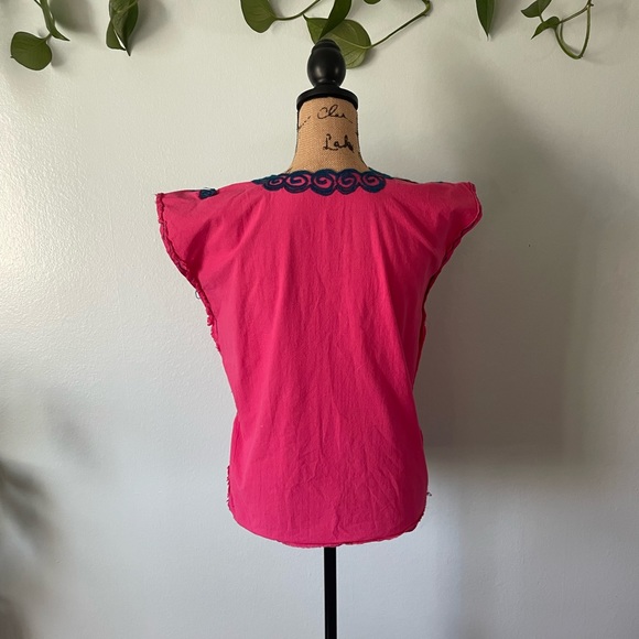 Vintage Floral Embroidered Pink Top - Picture 5 of 7